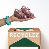 Thumbnail for Chaussures et Sandales en Plastique - Boîte Zéro Déchet™